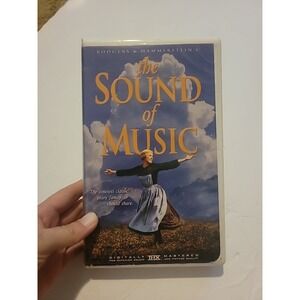 The Sound of Music (VHS, 2000 Clamshell Case)
